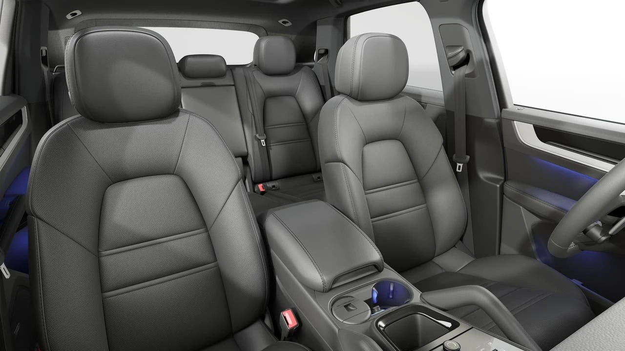 2026 Porsche 9Y0/9Y3 Cayenne - Image 12 of 14