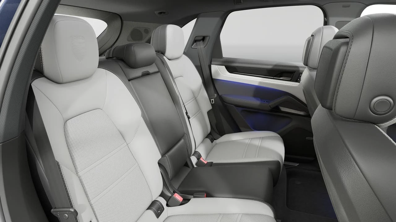 2026 Porsche 9Y0/9Y3 Cayenne - Image 13 of 14