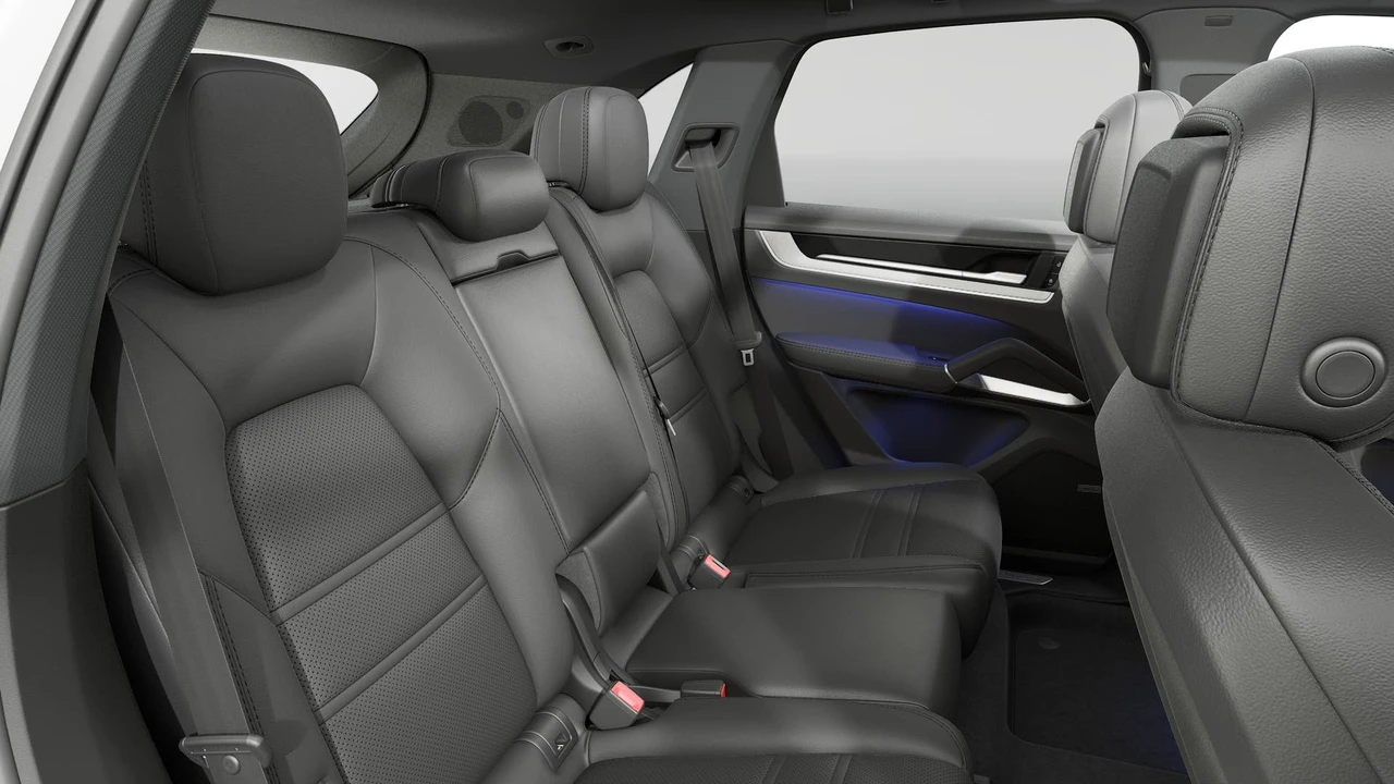2026 Porsche 9Y0/9Y3 Cayenne - Image 13 of 14