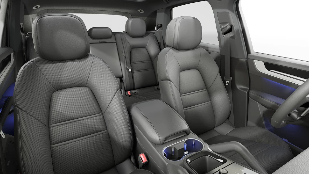 2026 Porsche 9Y0/9Y3 Cayenne - Image 12 of 14