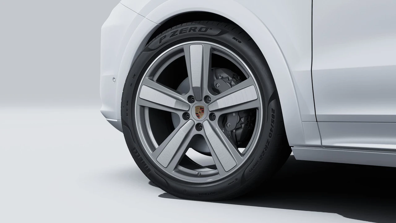 2026 Porsche 9Y0/9Y3 Cayenne - Image 10 of 14
