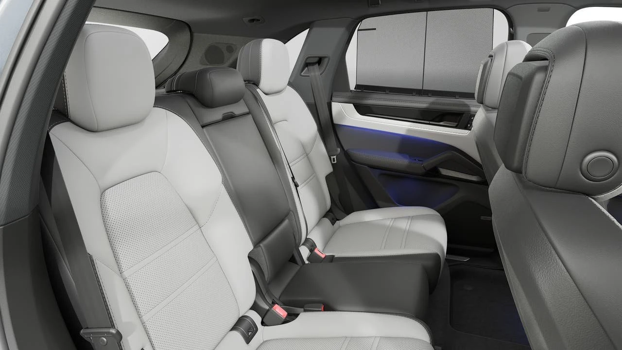 2026 Porsche 9Y0/9Y3 Cayenne - Image 13 of 14