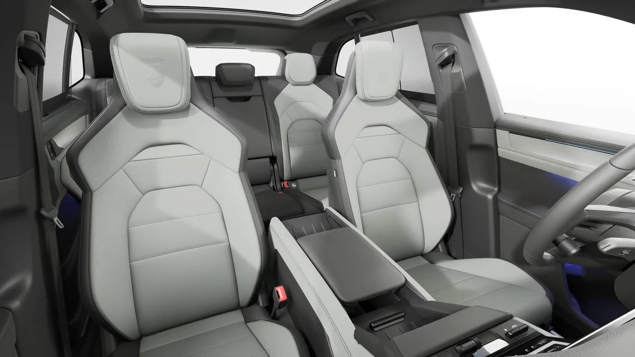 2026 Porsche 9Y0/9Y3 Cayenne - Image 12 of 14