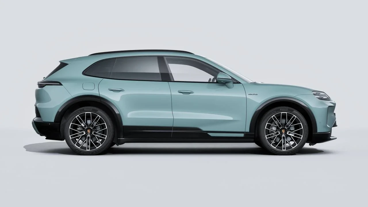 2026 Porsche 9Y0/9Y3 Cayenne - Image 6 of 14