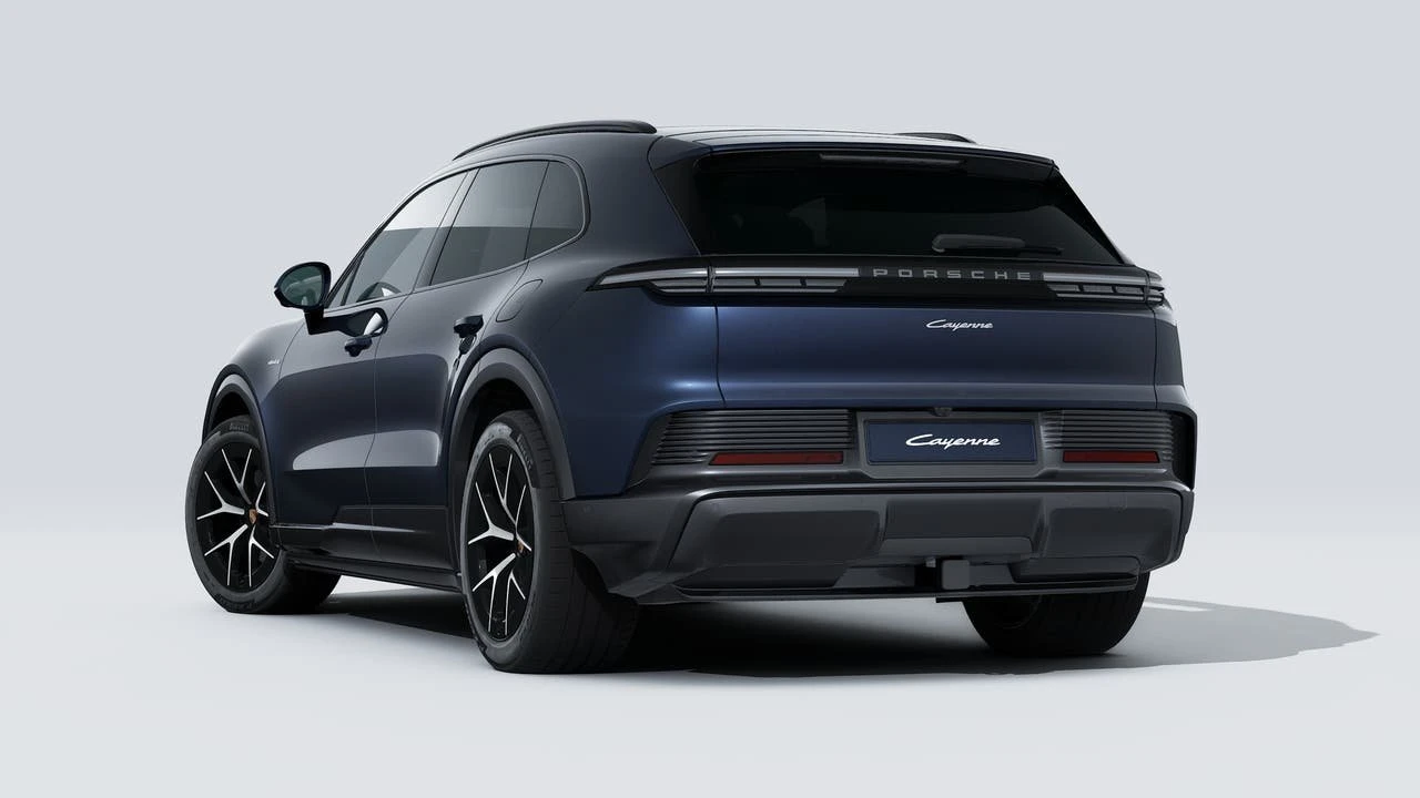 2026 Porsche 9Y0/9Y3 Cayenne - Image 3 of 14