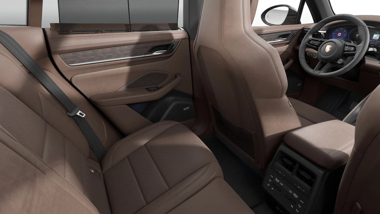 2026 Porsche Macan Electric - Image 14 of 14