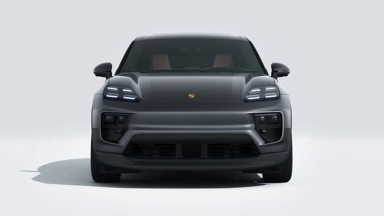 2026 Porsche Macan Electric - Image 8 of 14