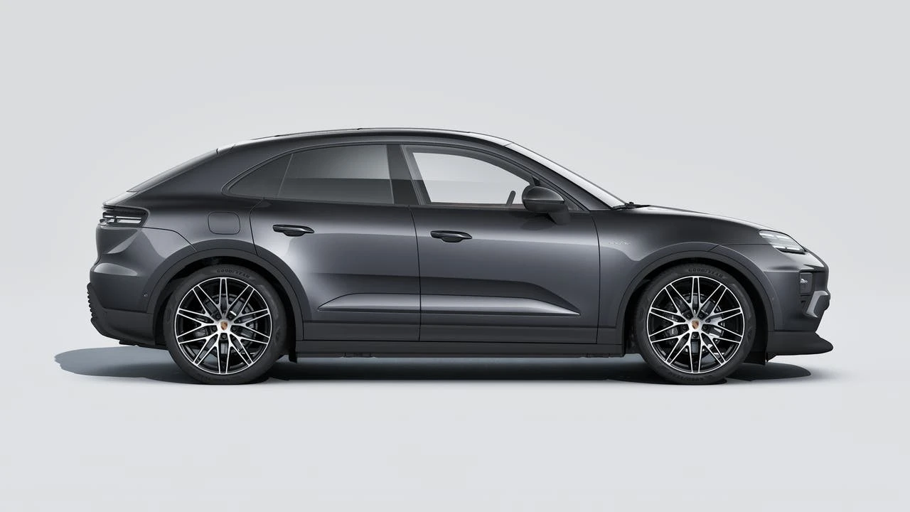 2026 Porsche Macan Electric - Image 6 of 14
