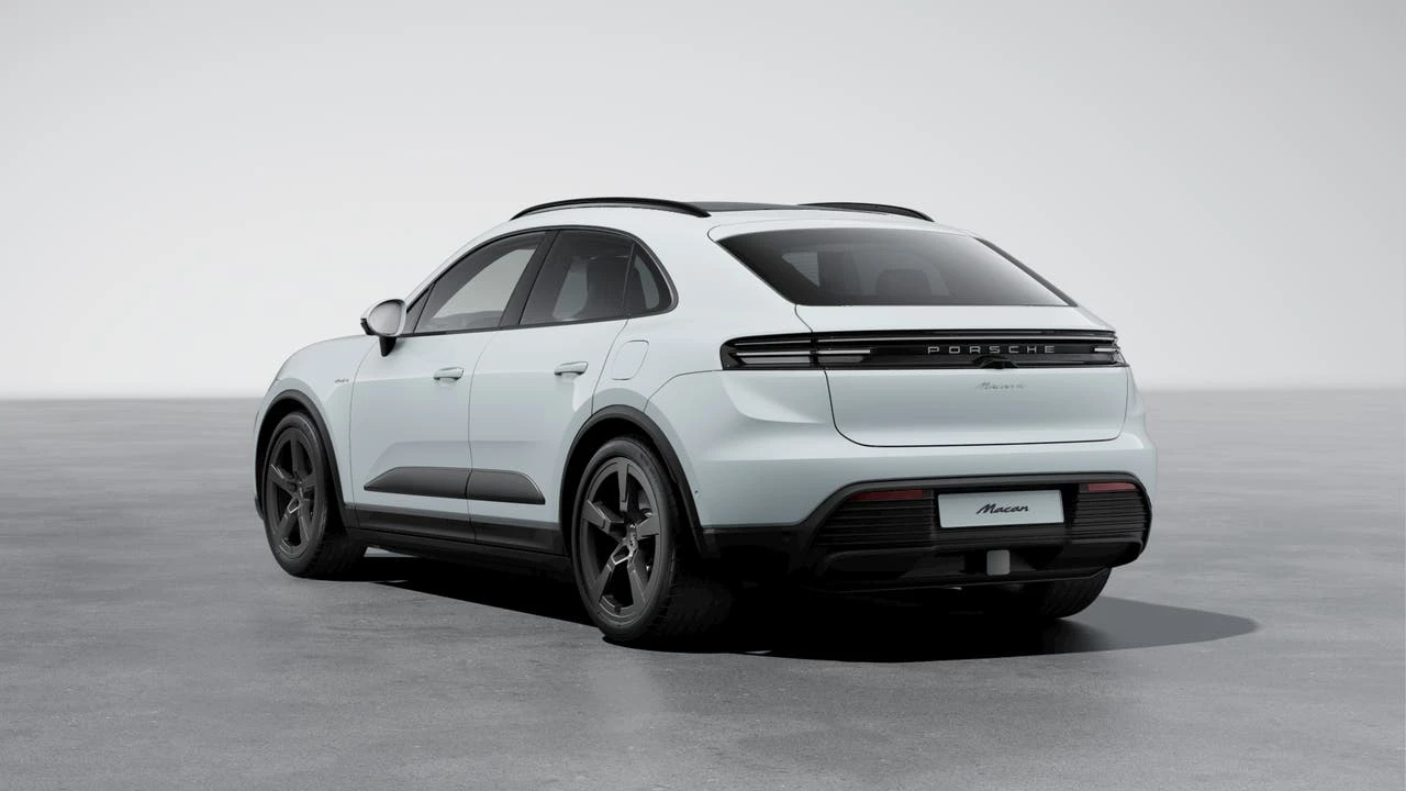 2026 Porsche Macan Electric - Image 3 of 10