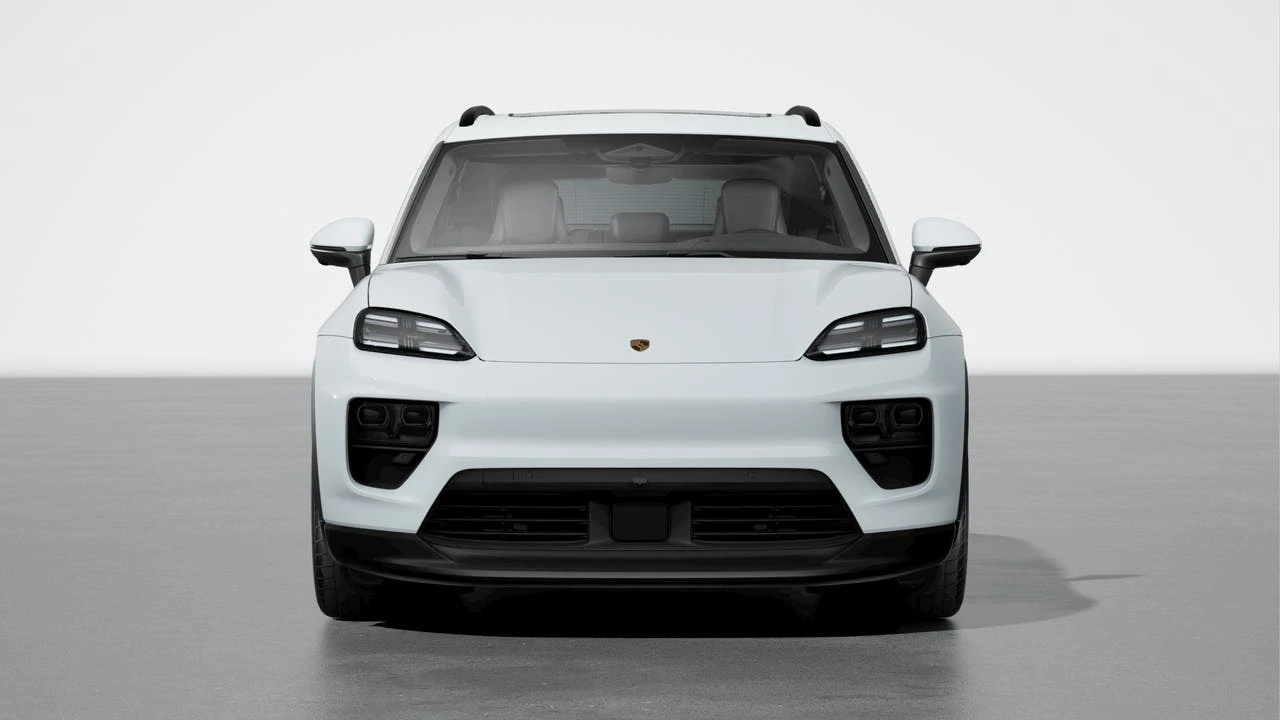 2026 Porsche Macan Electric - Image 8 of 10