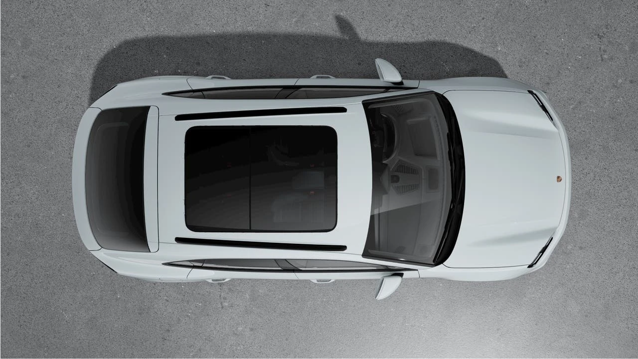 2026 Porsche Macan Electric - Image 5 of 10
