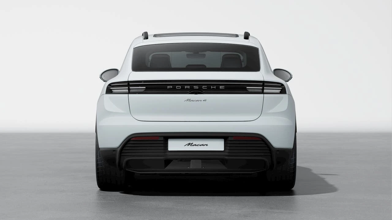 2026 Porsche Macan Electric - Image 7 of 10