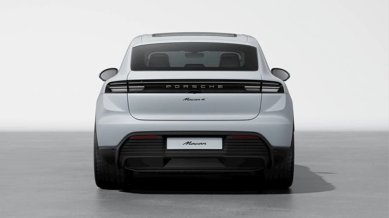 2026 Porsche Macan Electric - Image 7 of 10