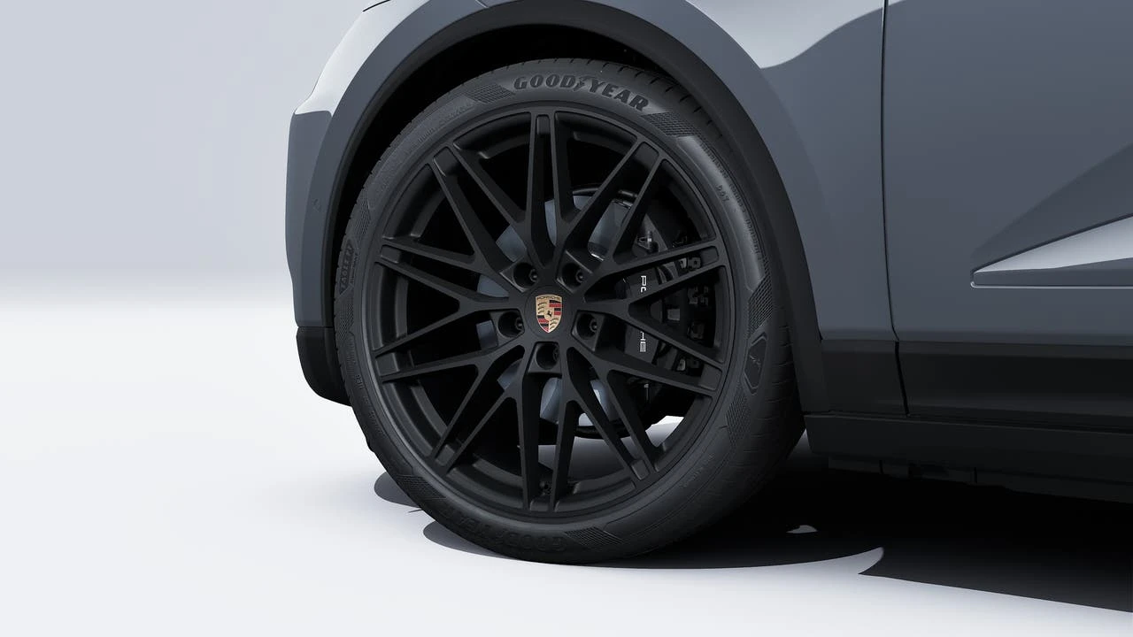2026 Porsche Macan Electric - Image 10 of 14