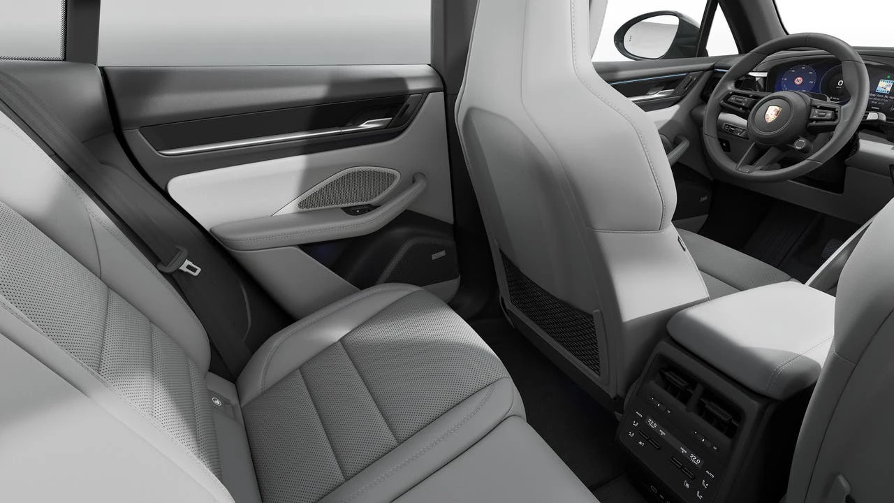 2026 Porsche Macan Electric - Image 14 of 14