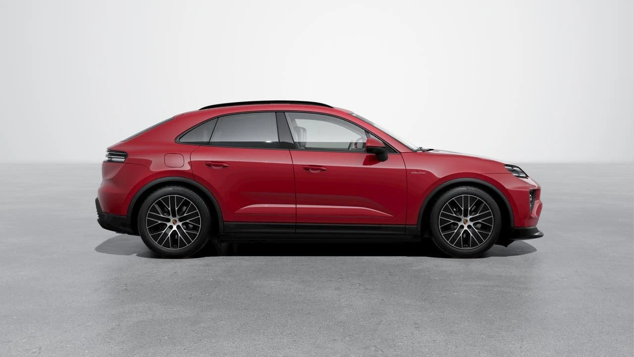 2026 Porsche Macan Electric - Image 6 of 10