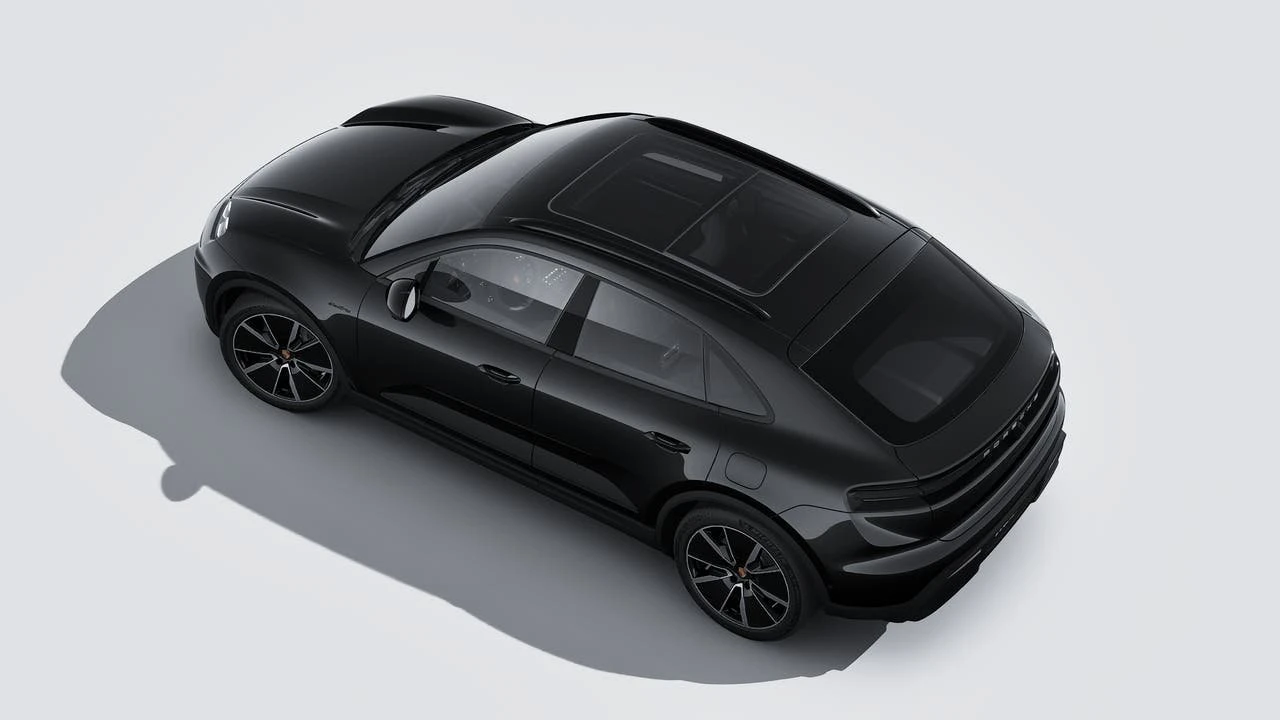 2026 Porsche Macan Electric - Image 4 of 14