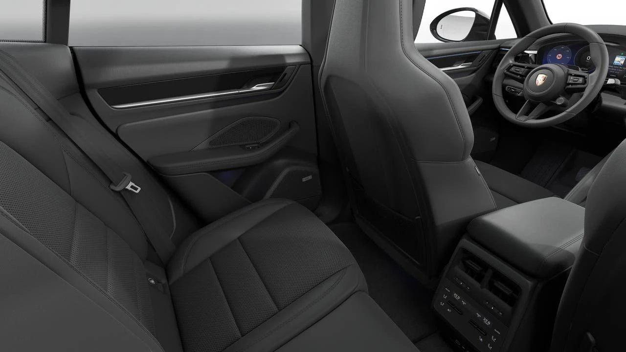 2026 Porsche Macan Electric - Image 14 of 14