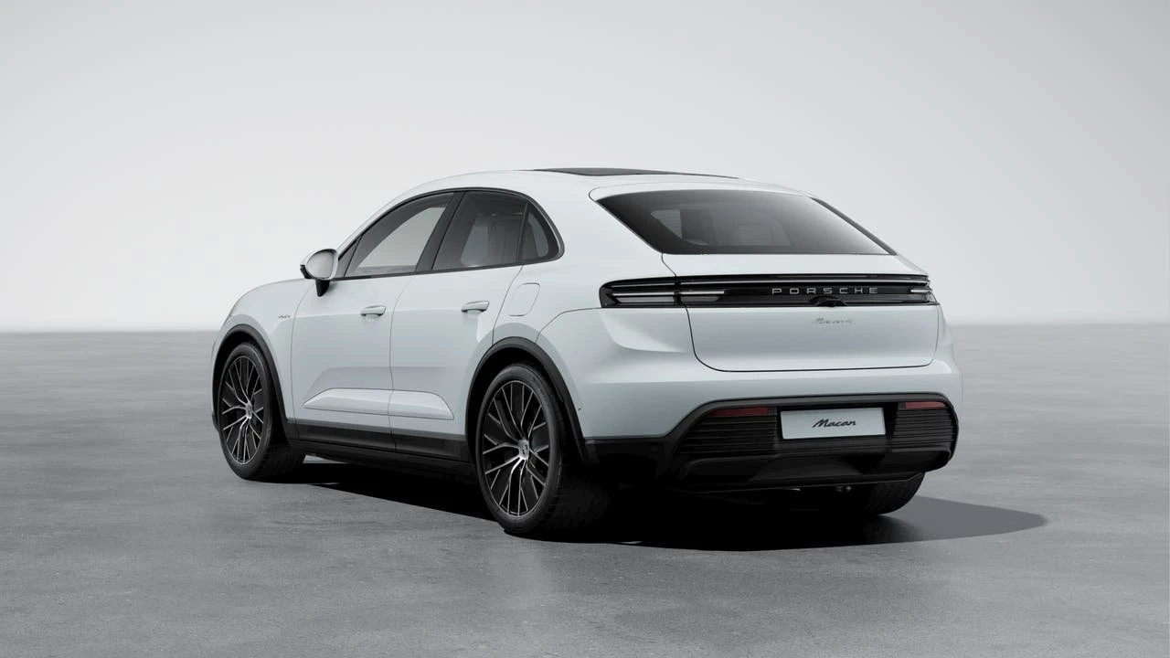 2026 Porsche Macan Electric - Image 3 of 10
