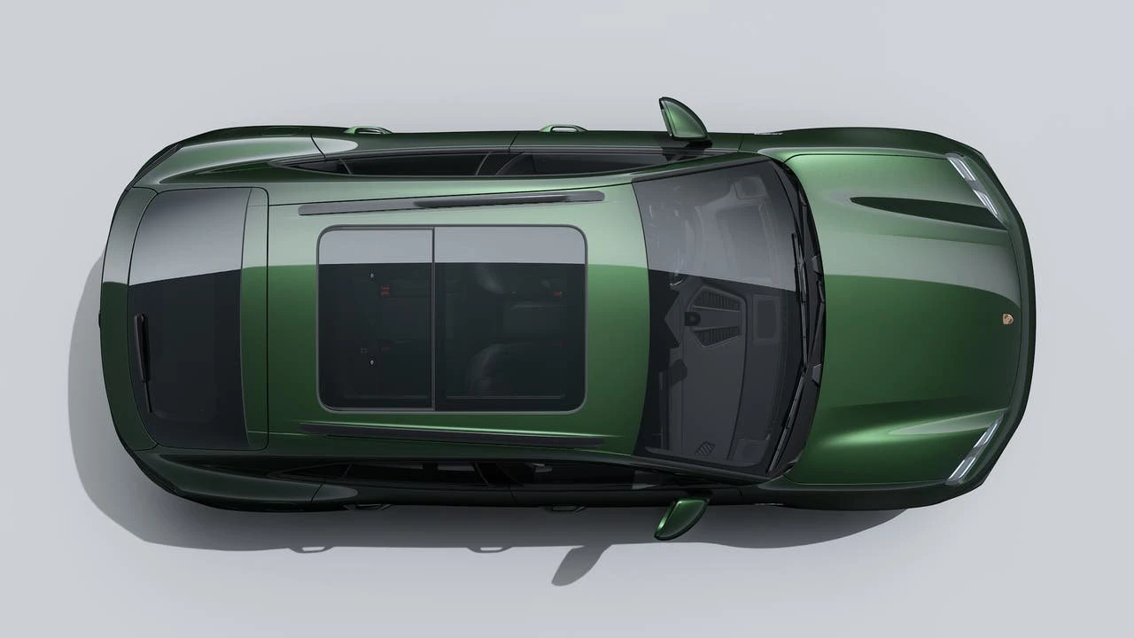 2026 Porsche Macan Electric - Image 5 of 14