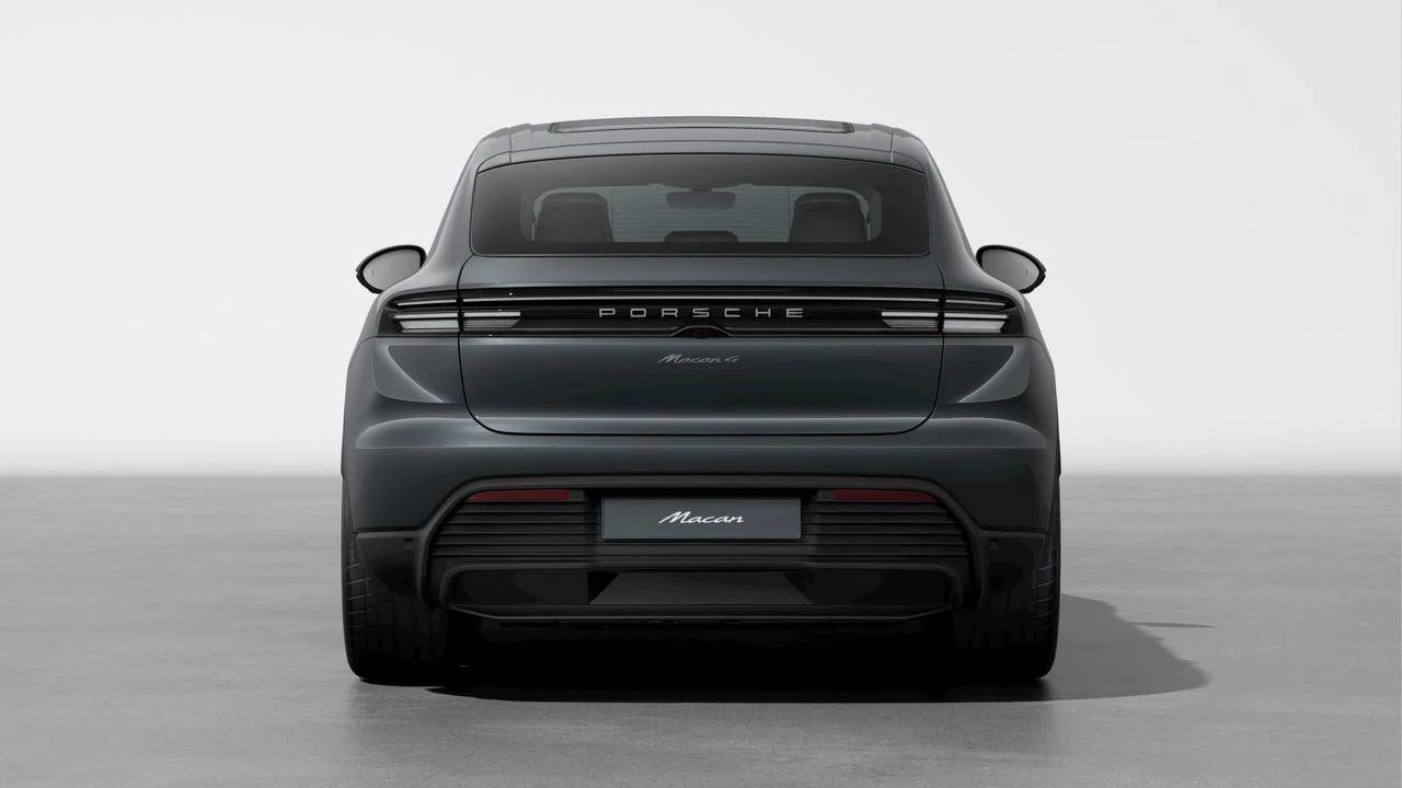 2026 Porsche Macan Electric - Image 7 of 10