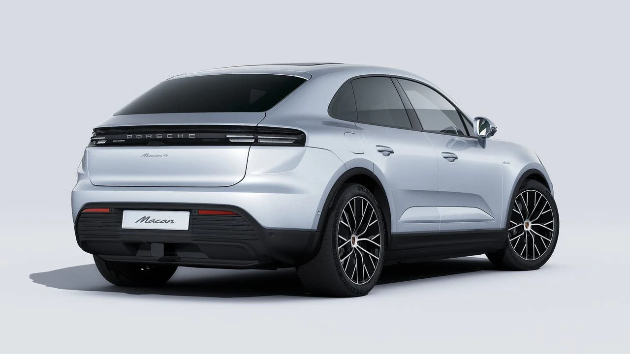 2026 Porsche Macan Electric - Image 9 of 14