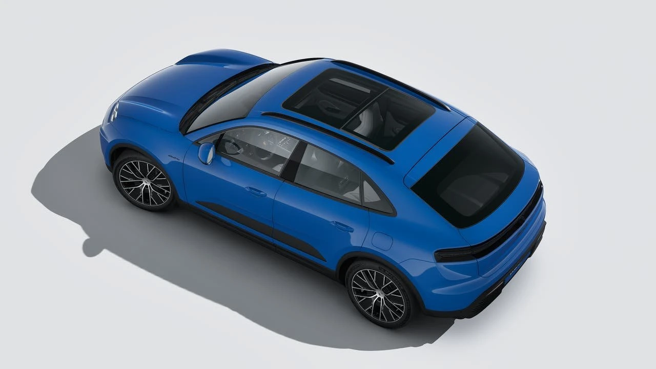 2026 Porsche Macan Electric - Image 4 of 14