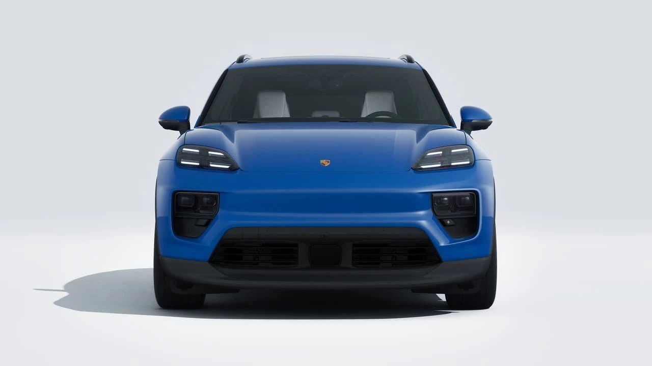 2026 Porsche Macan Electric - Image 8 of 14