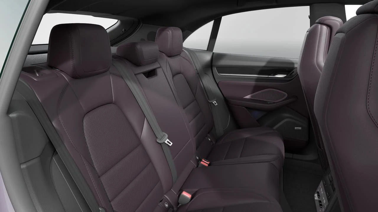 2026 Porsche Macan Electric - Image 13 of 14