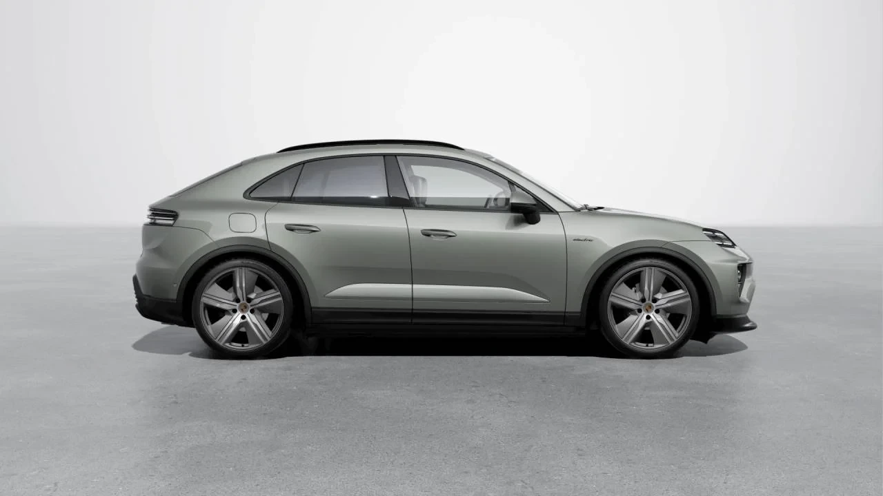 2026 Porsche Macan Electric - Image 6 of 10