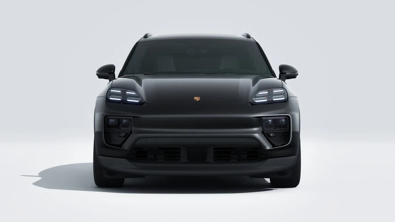 2026 Porsche Macan Electric - Image 8 of 14