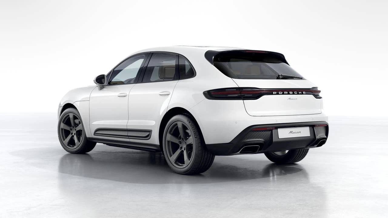 2026 Porsche Macan Electric - Image 3 of 10