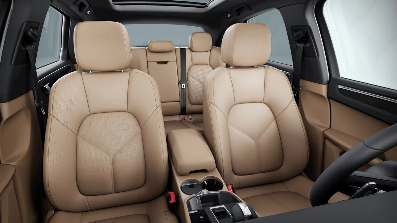2026 Porsche Macan Electric - Image 10 of 10