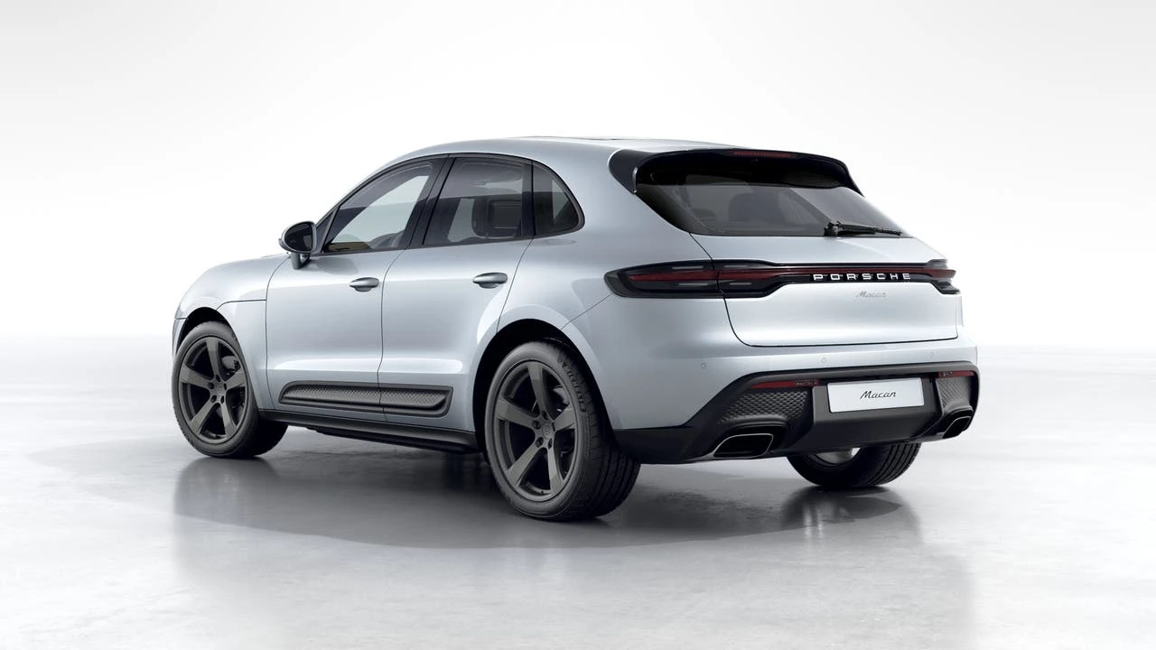 2026 Porsche Macan Electric - Image 3 of 10