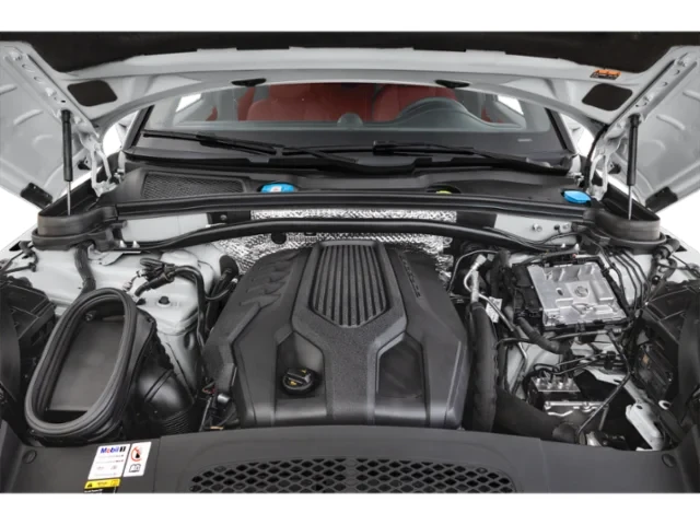 2026 Porsche Macan - Image 9 of 13
