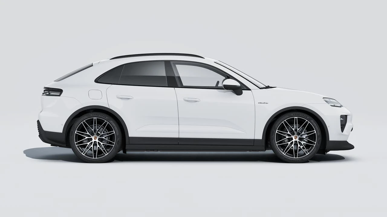 2026 Porsche Macan Electric - Image 6 of 14