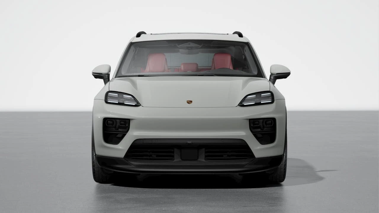 2026 Porsche Macan Electric - Image 8 of 10