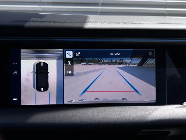 2026 Porsche Macan Electric - Image 20 of 31