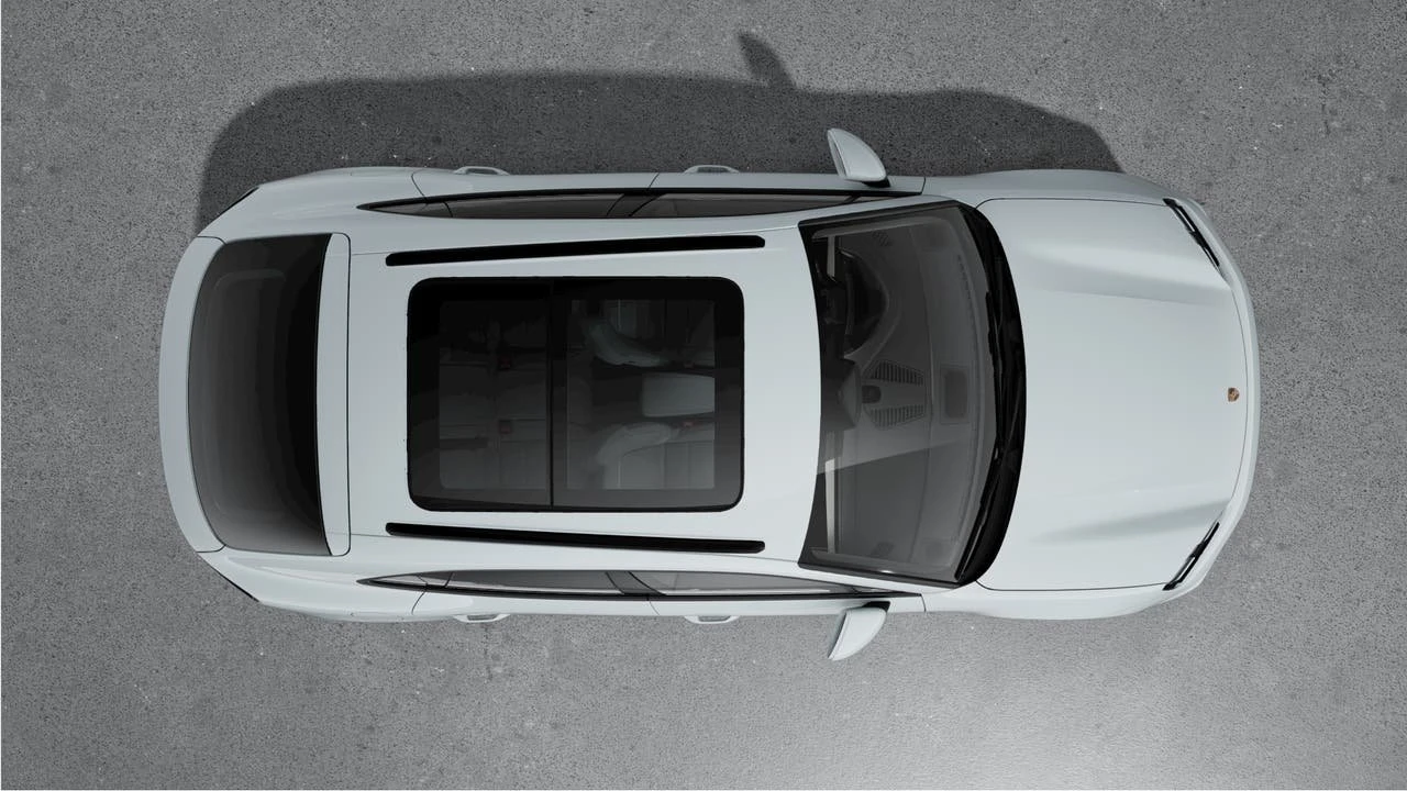 2026 Porsche Macan Electric - Image 5 of 10