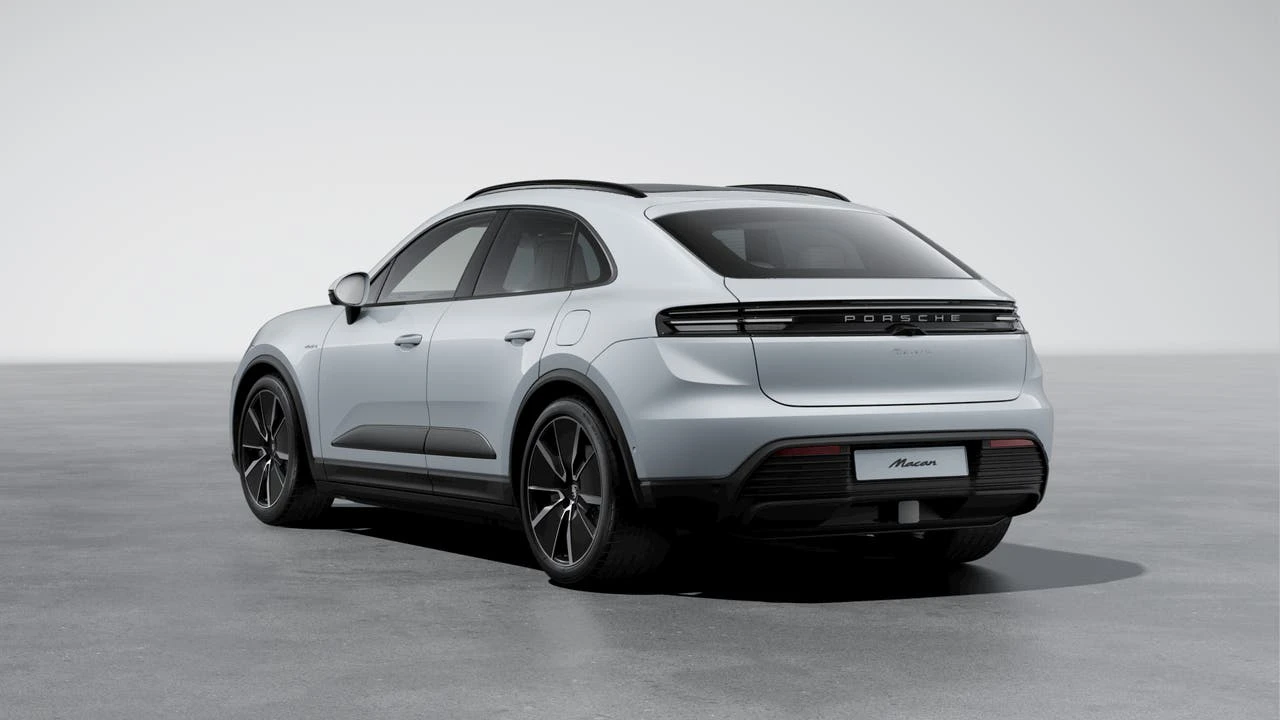 2026 Porsche Macan Electric - Image 3 of 10