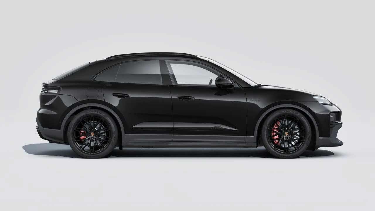 2026 Porsche Macan Electric - Image 6 of 14