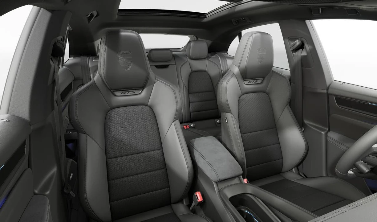 2026 Porsche Macan Electric - Image 12 of 14