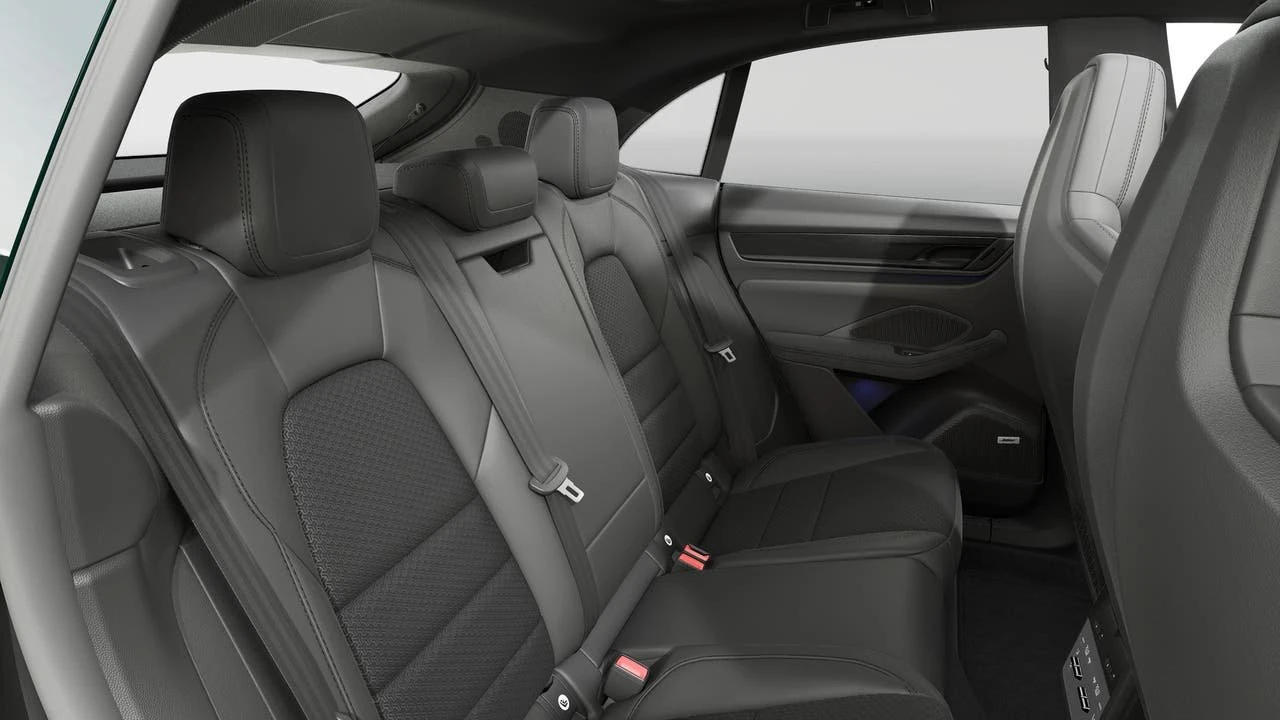 2026 Porsche Macan Electric - Image 13 of 14