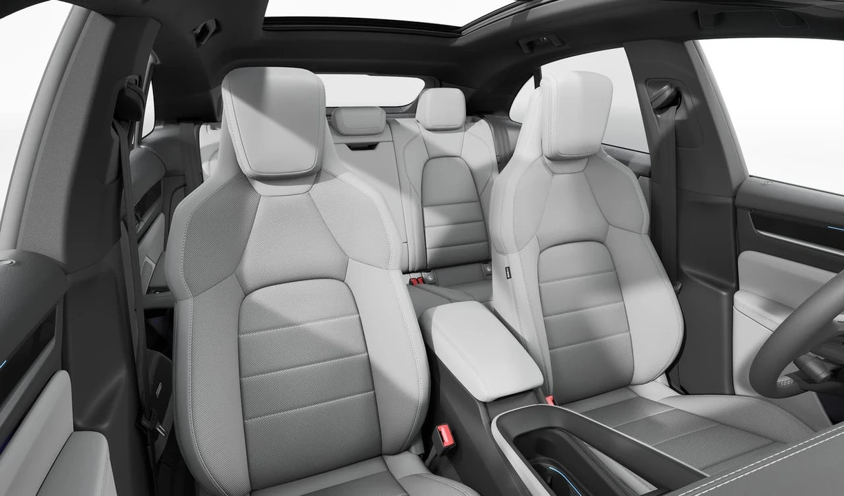 2026 Porsche Macan Electric - Image 12 of 14
