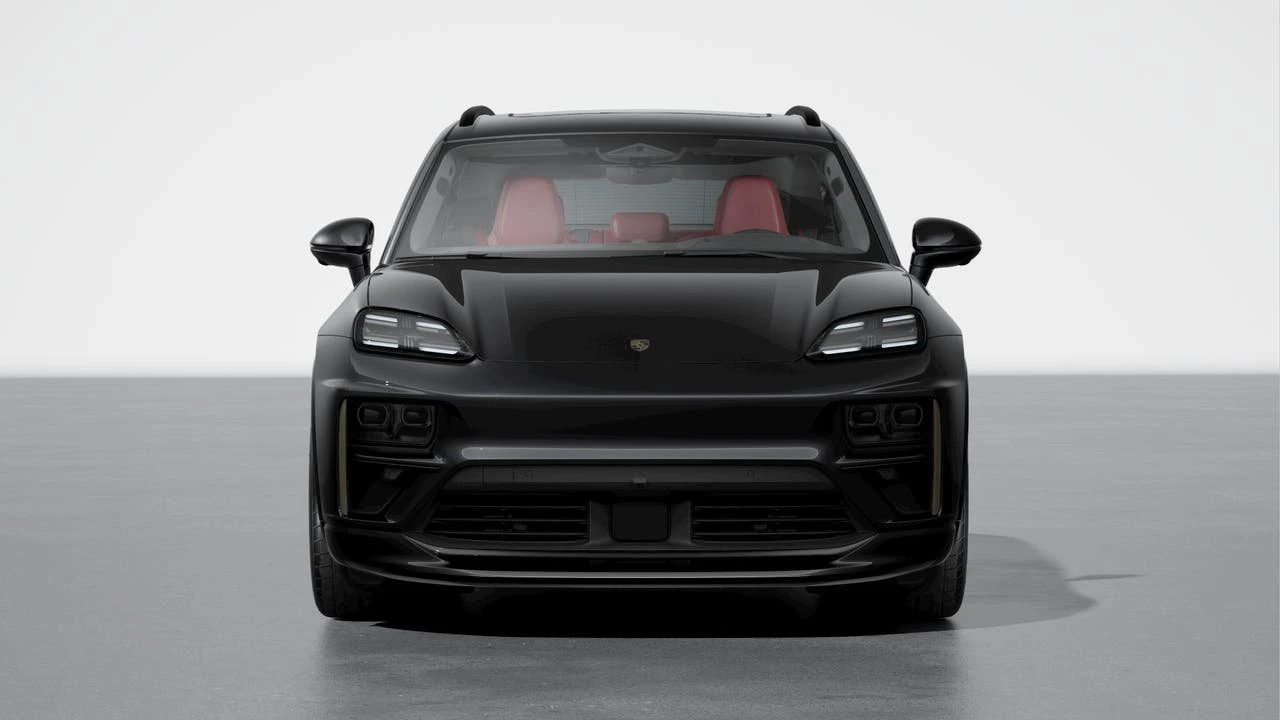 2026 Porsche Macan Electric - Image 8 of 10