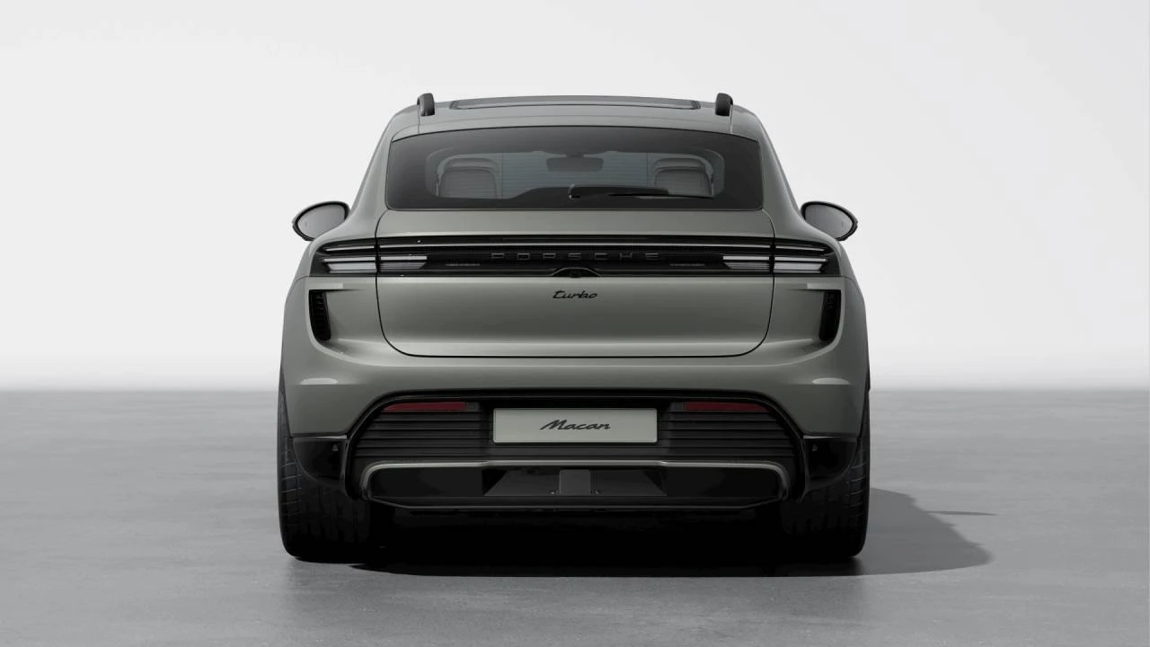 2026 Porsche Macan Electric - Image 7 of 10