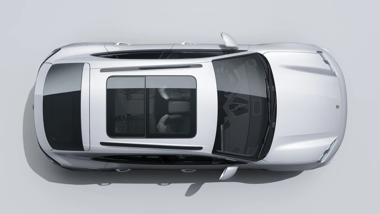 2026 Porsche Macan Electric - Image 5 of 14