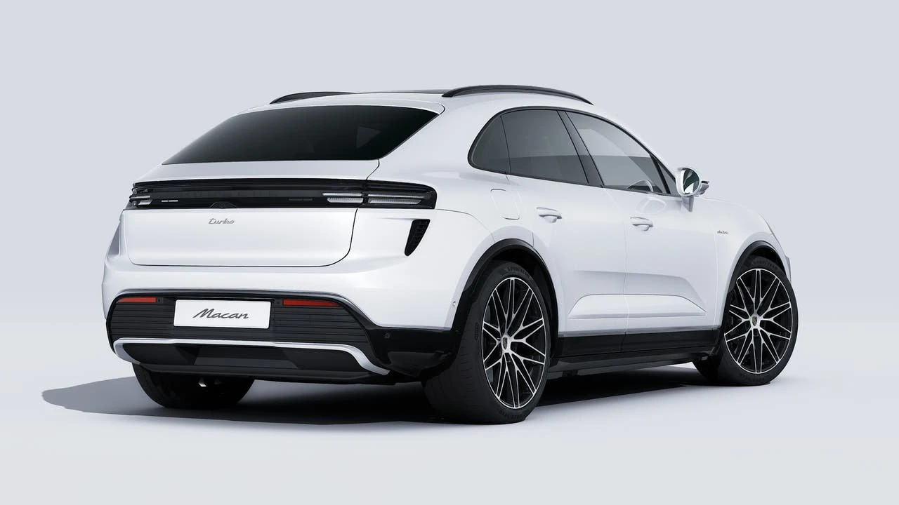 2026 Porsche Macan Electric - Image 9 of 14