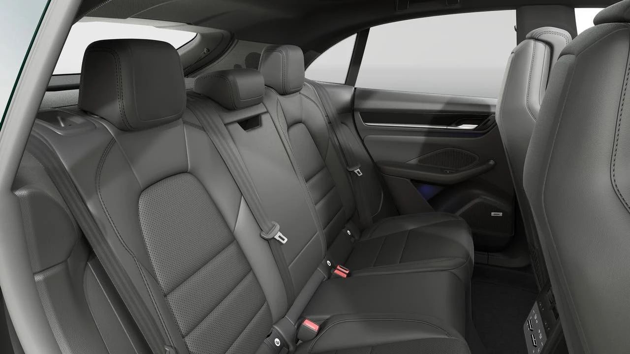 2026 Porsche Macan Electric - Image 13 of 14