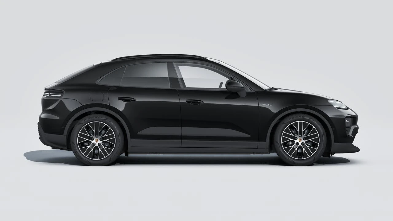 2026 Porsche Macan Electric - Image 6 of 14